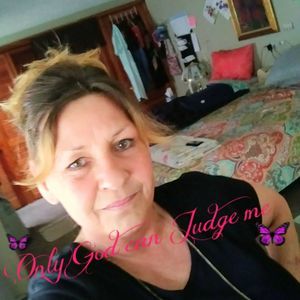 Meet your Posher, Pam